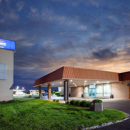 Motel Baymont By Wyndham Northwood Exterior foto