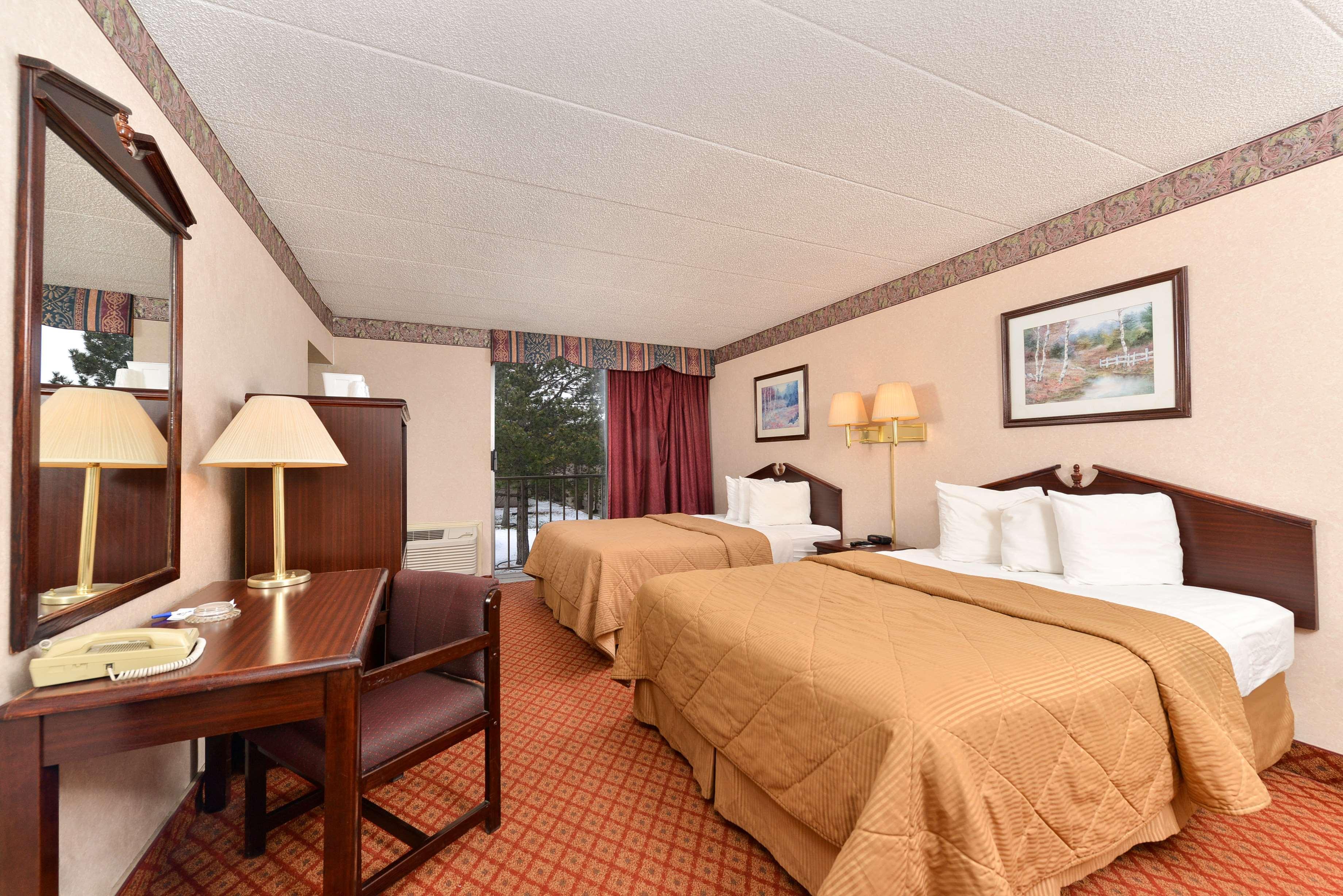 Motel Baymont By Wyndham Northwood Exterior foto